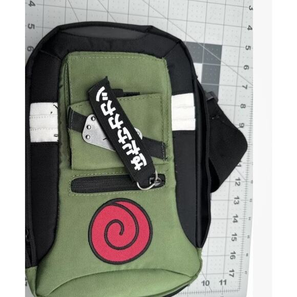 NWT Naruto Shippuden Kakashi Sling Crossbody Bag Anime Ninja Bioworld Loungefly - Picture 3 of 5
